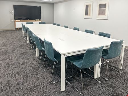 Preview this Regus - Newark - 3 Gateway Center Coworking space for Rent in Newark