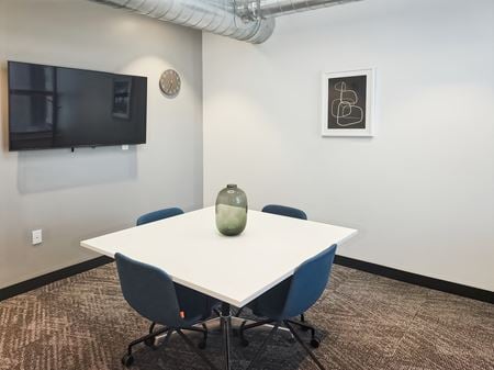 Preview this Regus - Jacksonville - Laura St Coworking space for Rent in Jacksonville