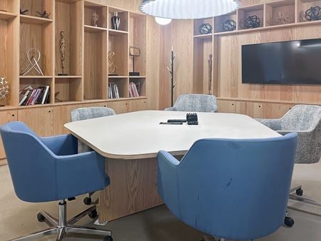 Preview this Spaces - Cincinnati - Spaces Over The Rhine Coworking space for Rent in Cincinnati