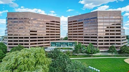 Preview this Venture X - Chicago - Oak Brook Coworking space for Rent in Oakbrook Terrace