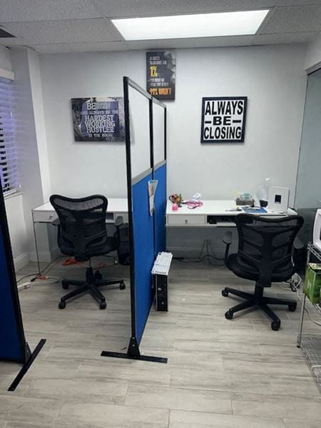 Preview this Exclusive Premier Realty Coworking space for Rent in Miami