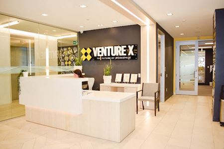 Preview this Venture X-Carling Avenue - Venture X - Erindale Coworking space for Rent in Mississauga