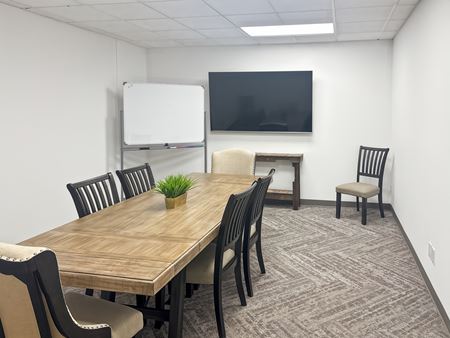Preview this HQ - Sisters - Fir St Coworking space for Rent in Sisters
