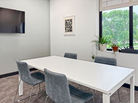 Preview this Regus - West Des Moines - Lakes Pkwy Coworking space for Rent in West Des Moines