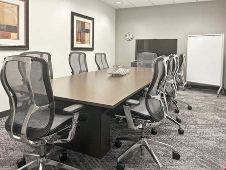 Preview this Regus - Naples - Tamiami Trail Coworking space for Rent in Naples