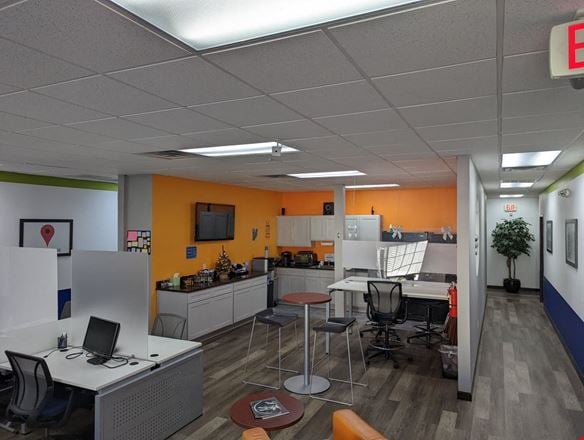Preview this VenturePoint - Stone Oak Coworking space for Rent in San Antonio