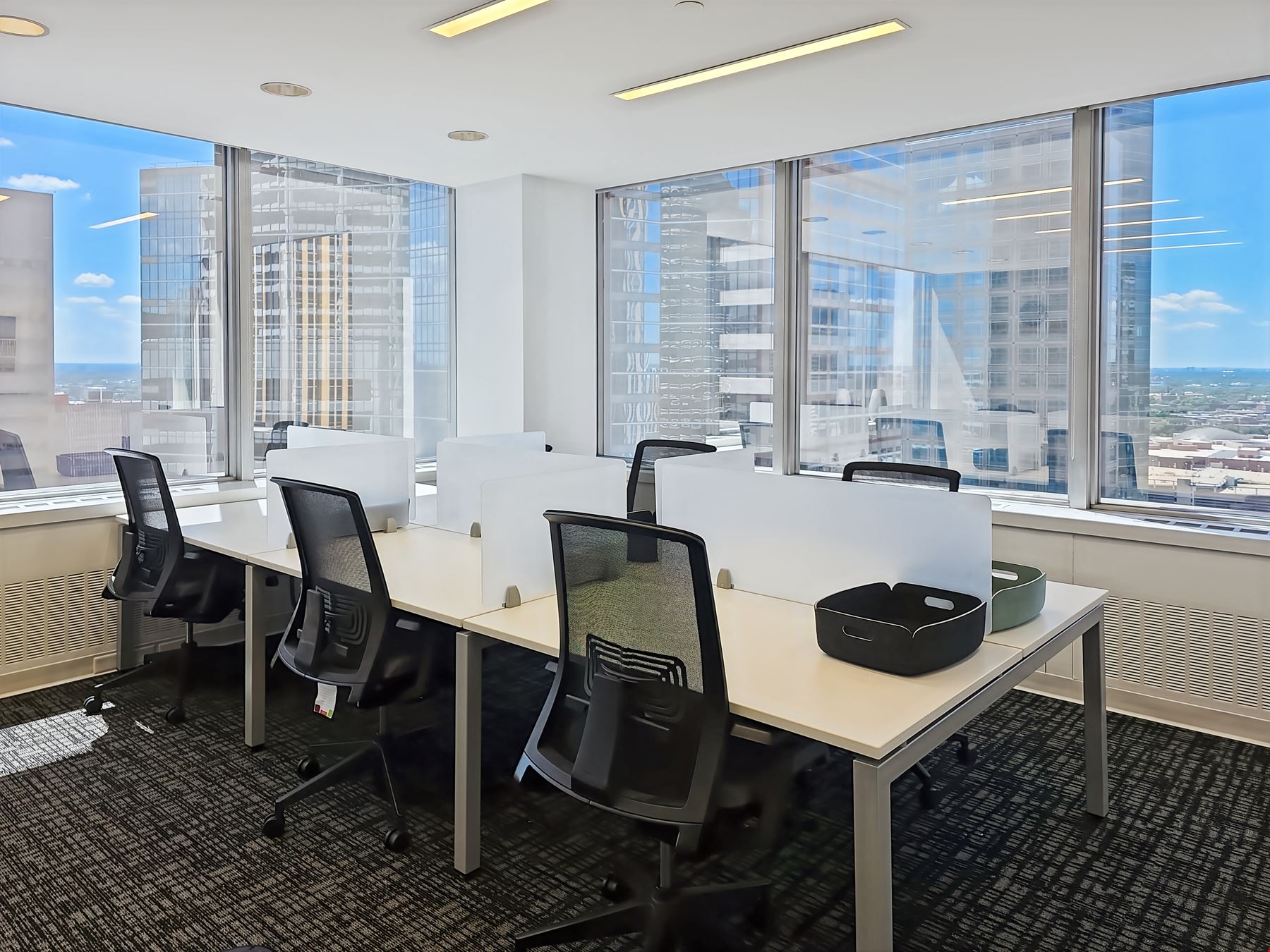 Regus - Minneapolis - South 6th St