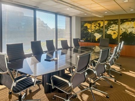 Preview this Regus - Lisle - 4200 Commerce Coworking space for Rent in Lisle