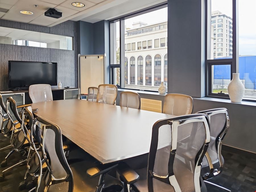 Regus - Victoria – The Atrium