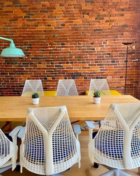 Preview this L'Atelier Vancouver - L' Atelier Coworking Coworking space for Rent in Vancouver
