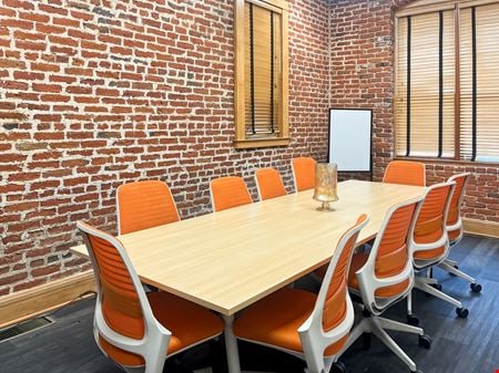 Preview this HQ - Bakersfield - Eye St Coworking space for Rent in Bakersfield