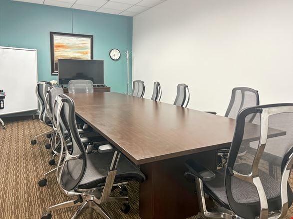 Preview this AL, Mobile - RSA Battle House Tower Coworking space for Rent in Mobile