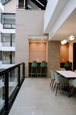 Preview this Cova - Espaces Travail Coworking space for Rent in Montréal