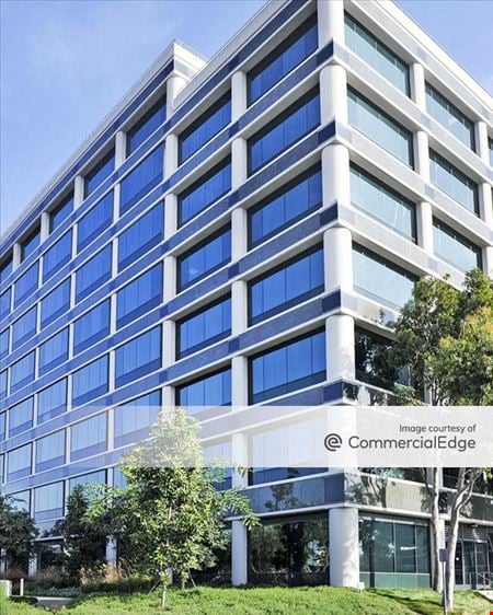 Preview this Barrister Executive Suites - The Torrance Coworking space for Rent in Torrance