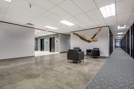 Workstyle Flexible Spaces - 8330-8360 Lyndon B Johnson Fwy