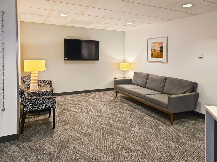 Regus - Houston - Northbelt Airport