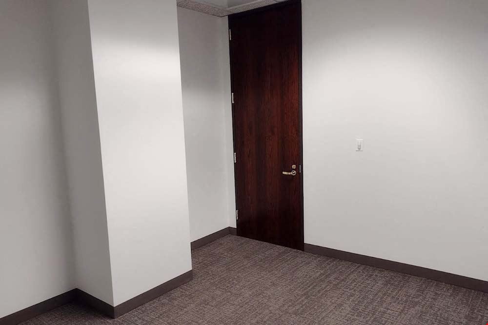 Workstyle Flexible Spaces - 3030 Warrenville Road