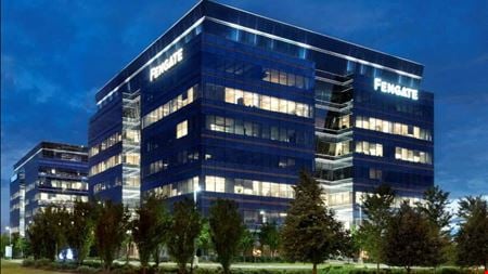 Preview this Intelligent Office (Oakville) - 2275 Upper Middle Road East Coworking space for Rent in Oakville