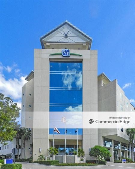 Preview this Concierge Executive Offices - CEO Concierge Executive Office Suites Coworking space for Rent in Naples