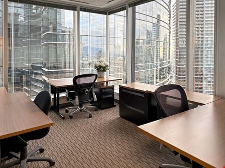Preview this Regus - Burnaby – Metrotown Coworking space for Rent in Burnaby
