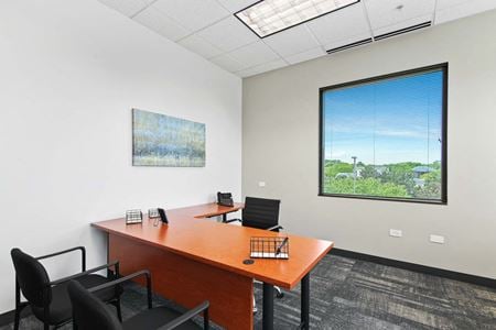 Preview this Signature Offices - Deerfield Coworking space for Rent in Deerfield