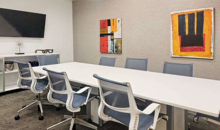Preview this OH, Columbus - Easton Coworking space for Rent in Columbus