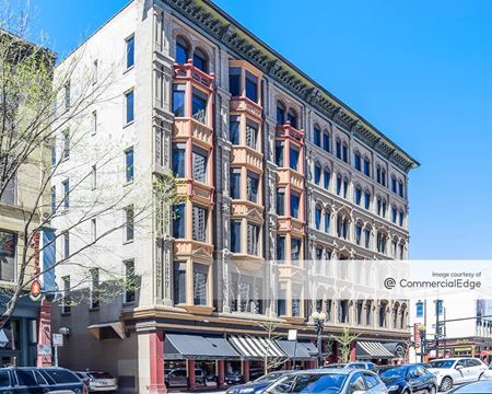 Preview this The Suites Collection Coworking space for Rent in Chicago