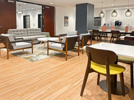 Preview this Regus - Newport Beach - 5000 Birch Street Coworking space for Rent in Newport Beach