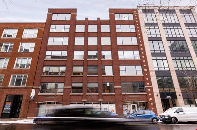 Preview this Expansive Superior Coworking space for Rent in Chicago