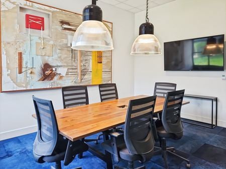Preview this Regus - Jacksonville - Dennis St Coworking space for Rent in Jacksonville
