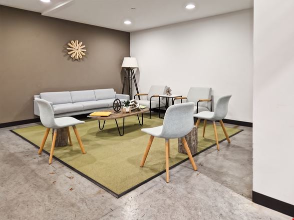 Preview this TX, Austin - Lamar Central Coworking space for Rent in Austin