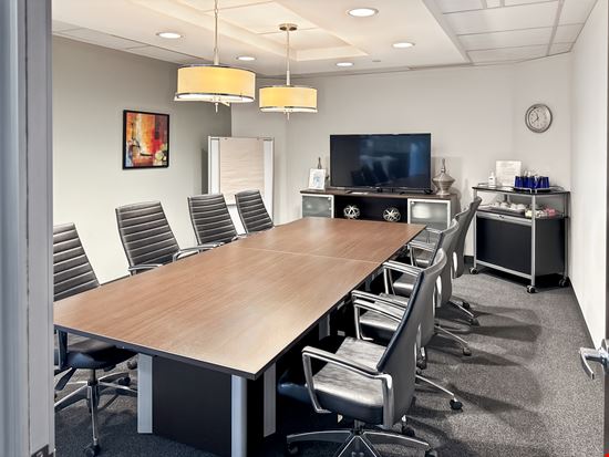 Regus - Mississauga - Sussex Centre