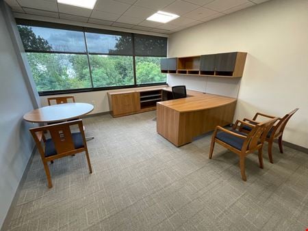 Preview this Stark Office Suites - Greenwich Coworking space for Rent in Greenwich