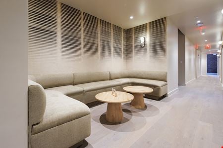 Preview this Blue Panda Office Spaces - Broadway Outpost Coworking space for Rent in Brooklyn
