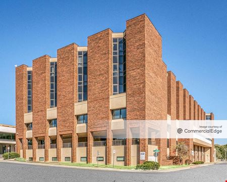 Preview this Ennovation Center Coworking space for Rent in Independence