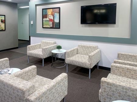 Preview this Regus - Toronto - Yorkville Coworking space for Rent in Toronto