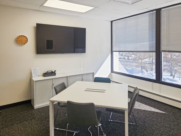 Preview this HQ - Cherry Hill - Kings Hwy Coworking space for Rent in Cherry Hill Township