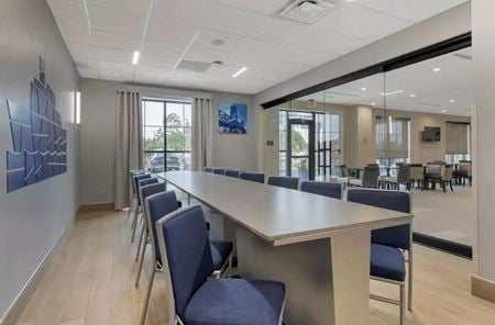 Preview this Choice Hotels - Comfort Inn & Suites Coworking space for Rent in Jacksonville