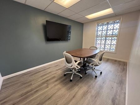 Preview this Urban HUB - urbanHUB Metairie Coworking space for Rent in Metairie