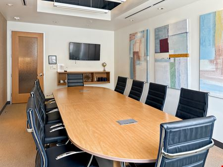 Preview this Regus - Pearland - Town Centre Coworking space for Rent in Pearland