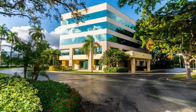Quest Workspaces Plantation