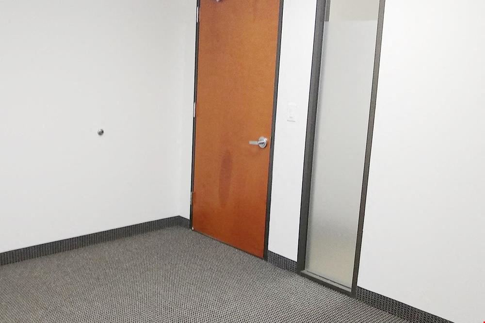 Workstyle Flexible Spaces - 9535 Forest Ln