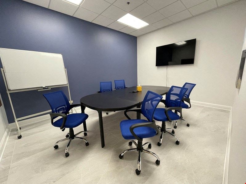 Office Evolution - Roselle