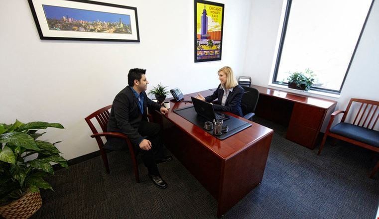 Preview this Inspire Business Center Coworking space for Rent in Chicago