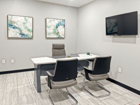 Preview this Regus - Bedford - Airport Freeway Coworking space for Rent in Bedford