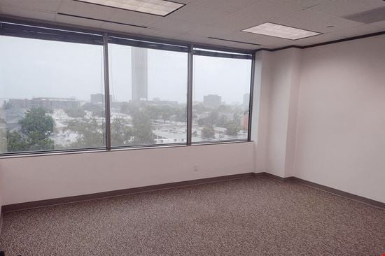 Workstyle Flexible Spaces - 2401 Fountain View Dr