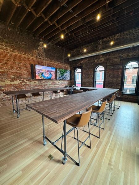Preview this Lift Bridge Cowork - Forum Coworking space for Rent in Stillwater
