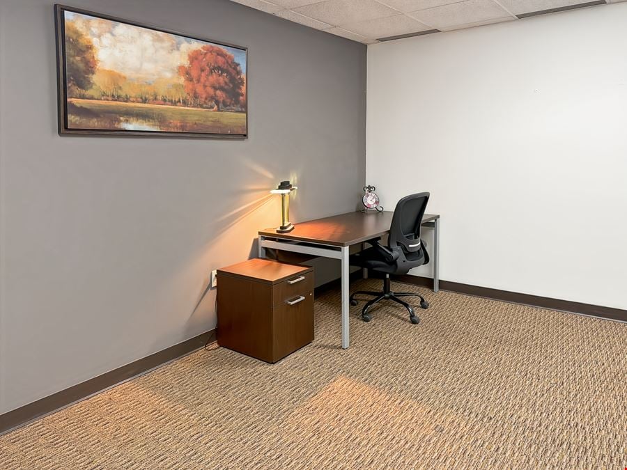 HQ - Lenexa - W 95th St