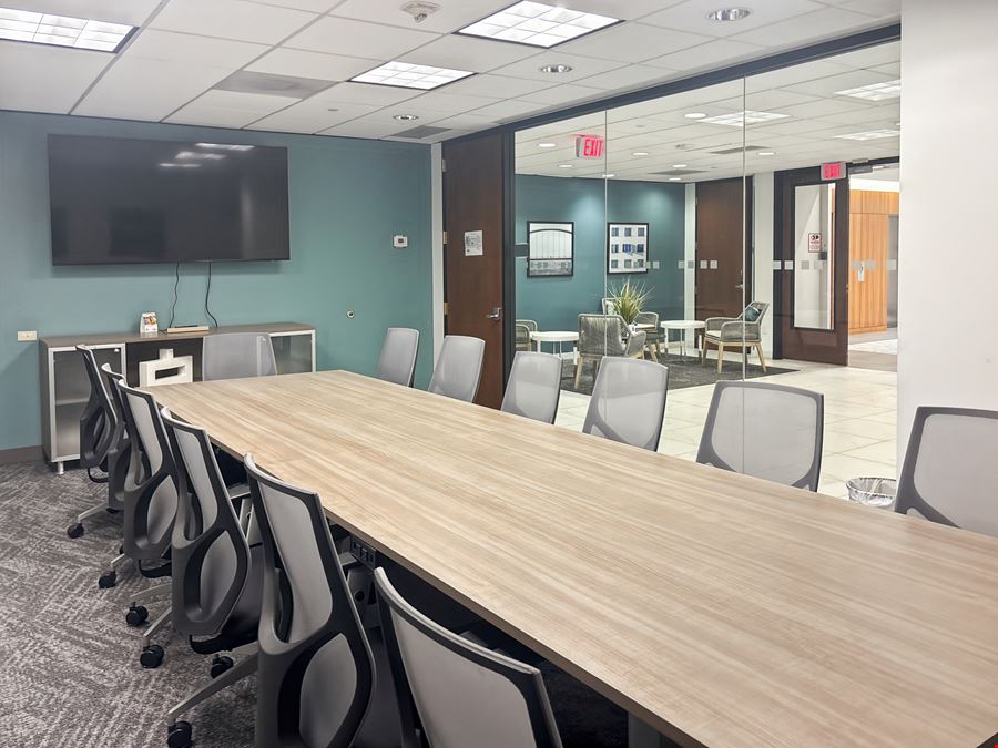 Regus - Scottsdale - Fashion Square