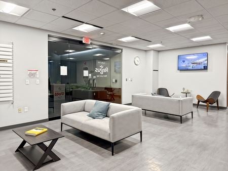 Preview this Regus - Wauwatosa - Honey Creek Corporate Center Coworking space for Rent in Milwaukee